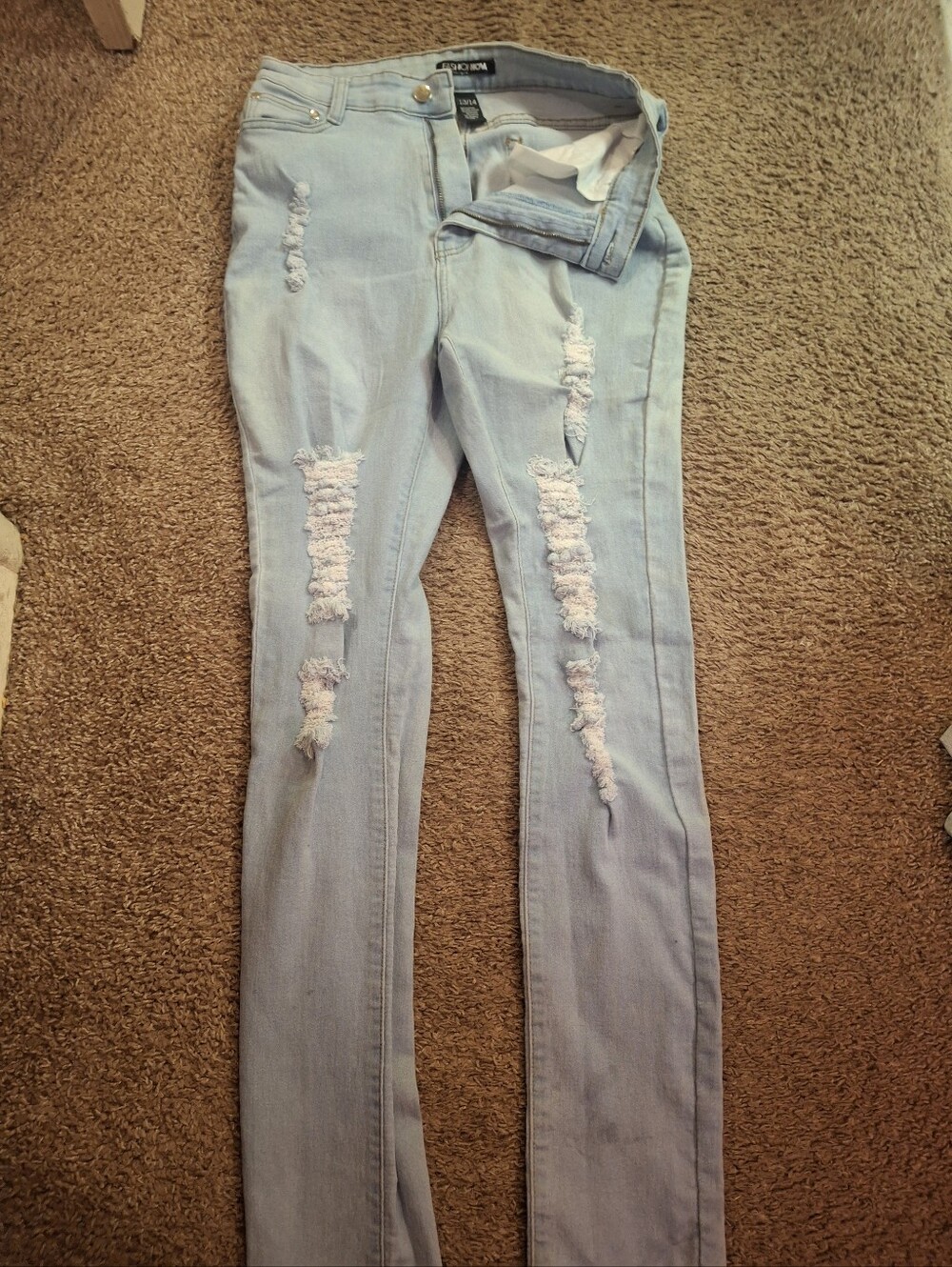Fashion Nova Light Wash Distressed Skinny Jeans Size 13/14